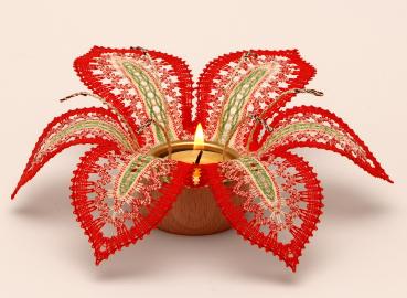 Preview: 543 Klöppelbrief Blüte "Lilie" für Teelichthalter